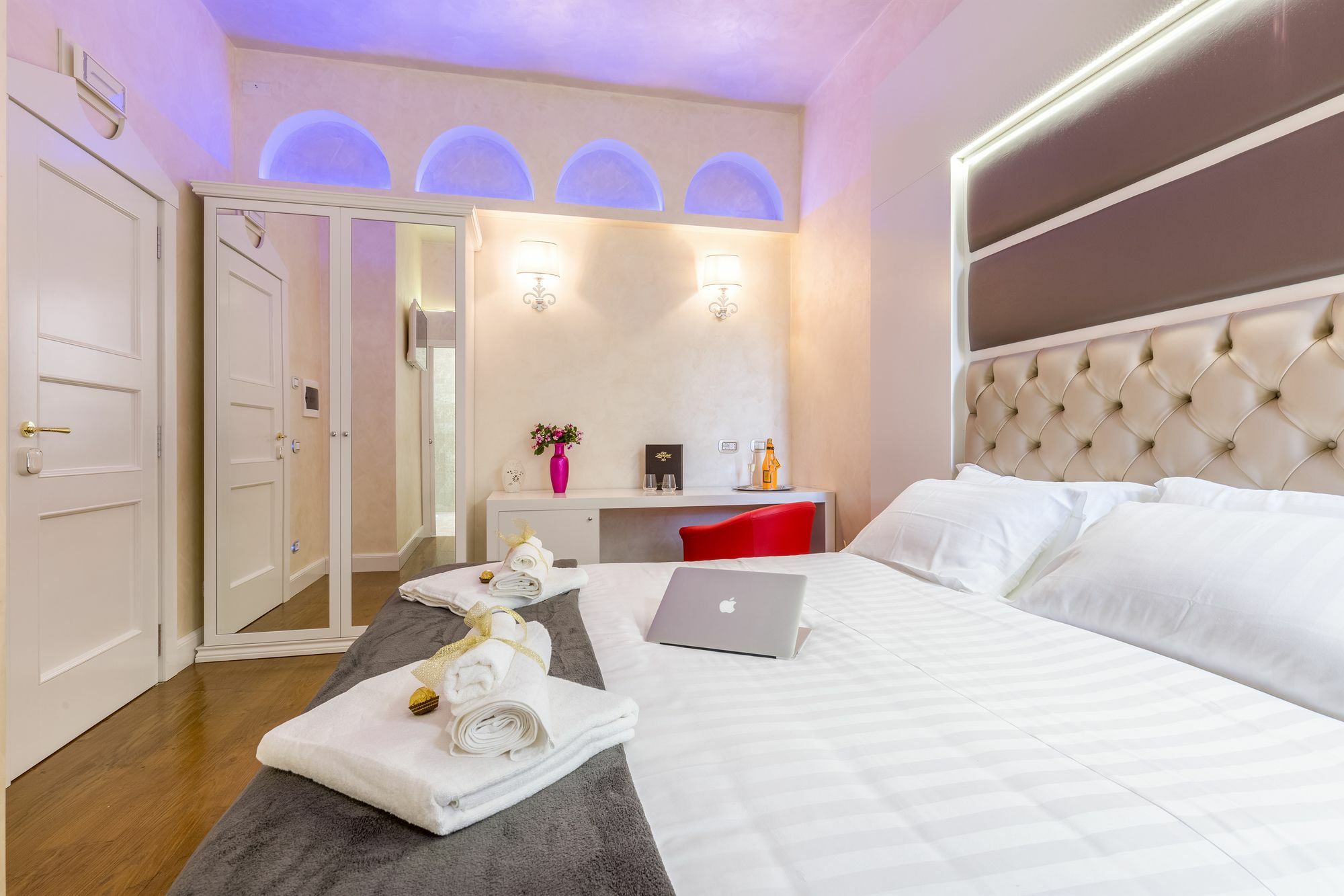 B&B Luxury Piazza Venezia ローマ エクステリア 写真