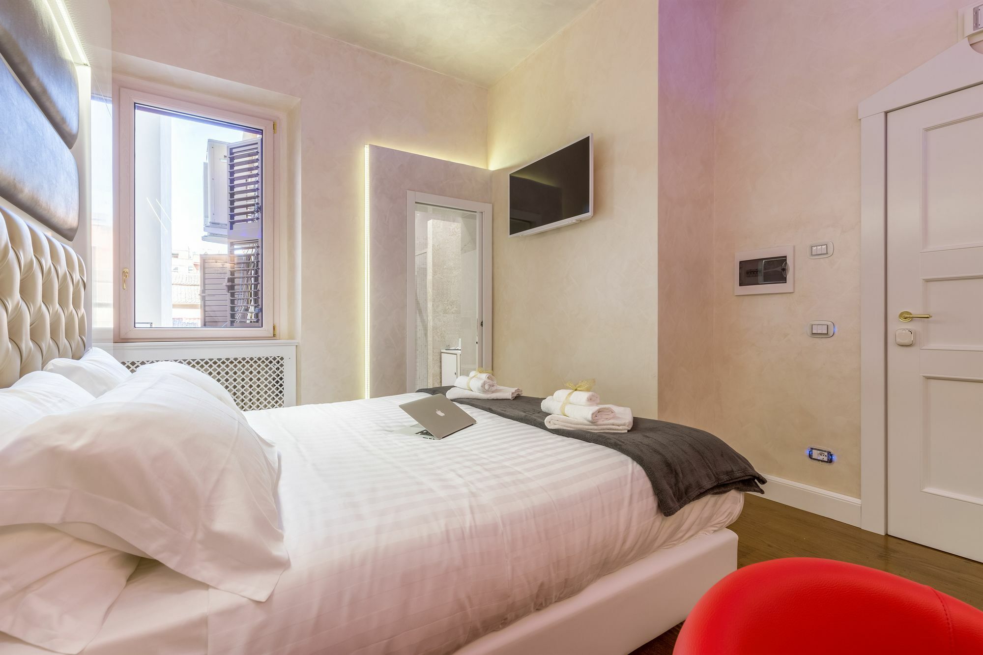 B&B Luxury Piazza Venezia ローマ エクステリア 写真